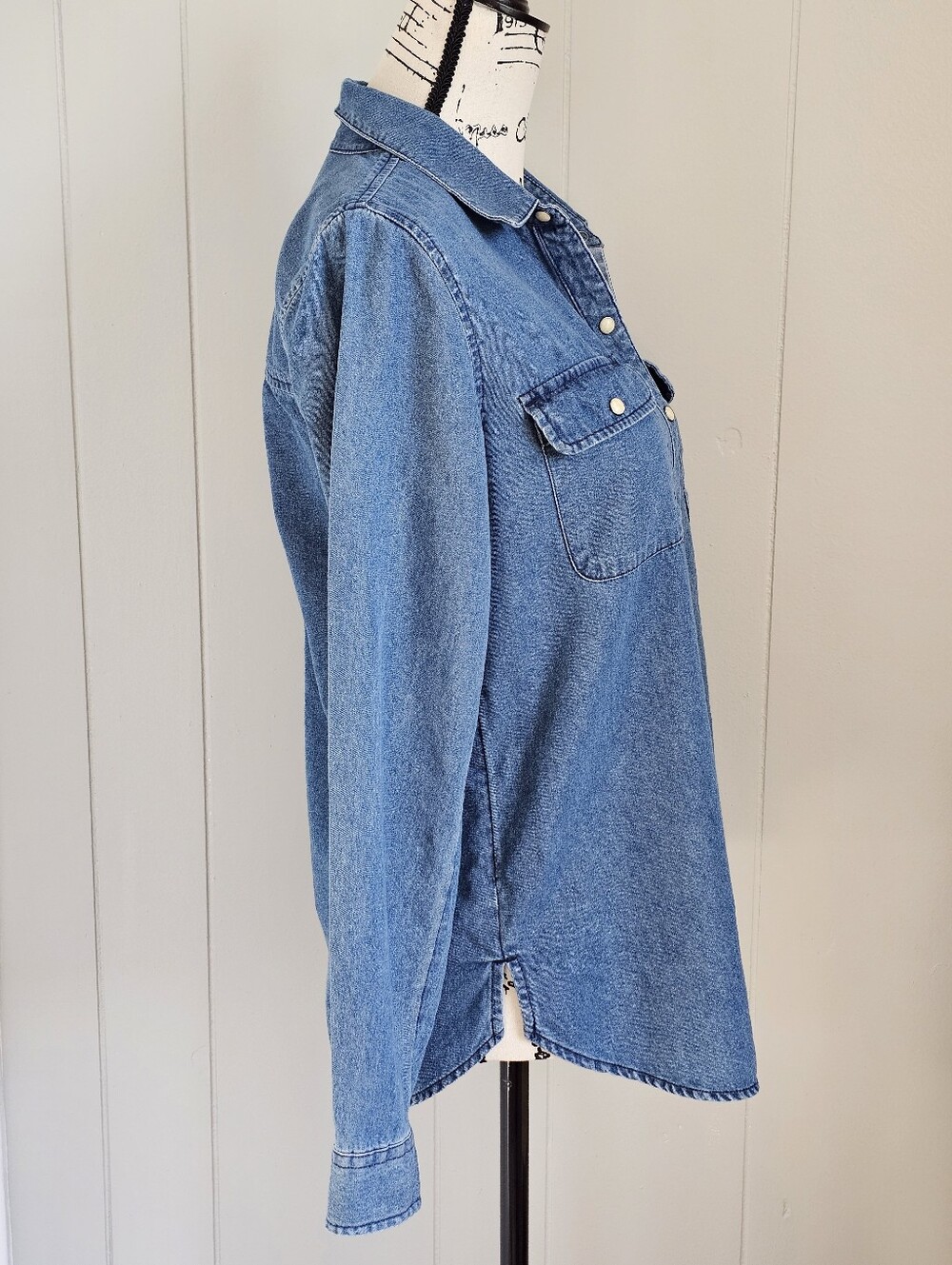 Lucky Brand Classic Denim Chambray Button-Up Shirt - Blue - Picture 4 of 7